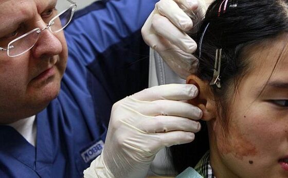 dunya-saglik-orgutu-25-milyar-insan-isitme-kaybi-sorunuyla-karsi-karsiya-kalabilir